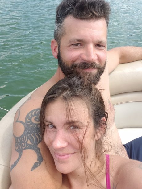 Pebbles amp amp Pan Nacktbilder von OnlyFans