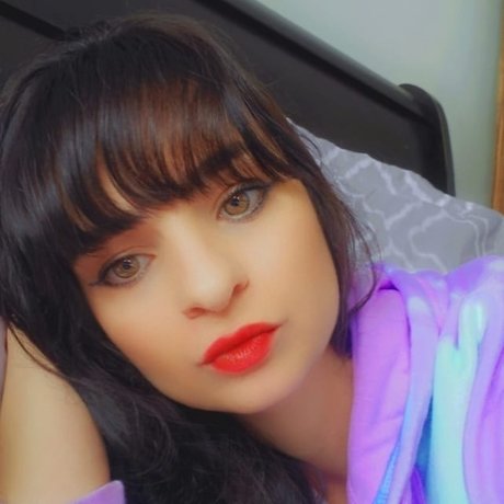 Peachsz Oben ohne OnlyFans