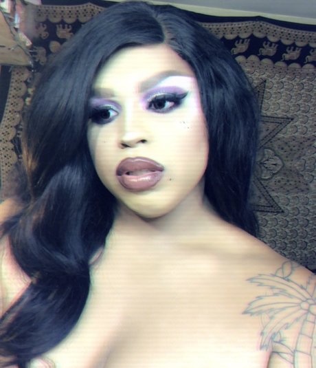 Paris LuRux OnlyFans Beiträge