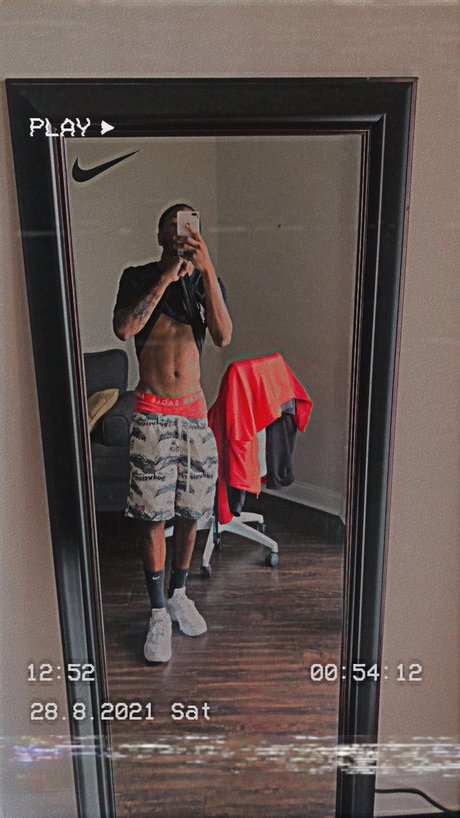 SEXYPaPi V OnlyFans nackt