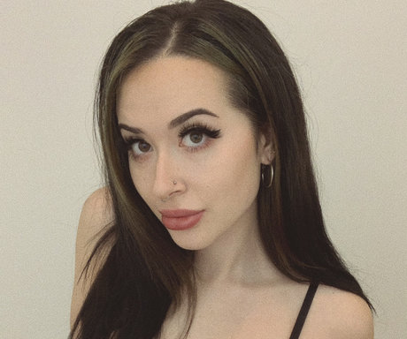 PaisleyRabbit OnlyFans-Leaks