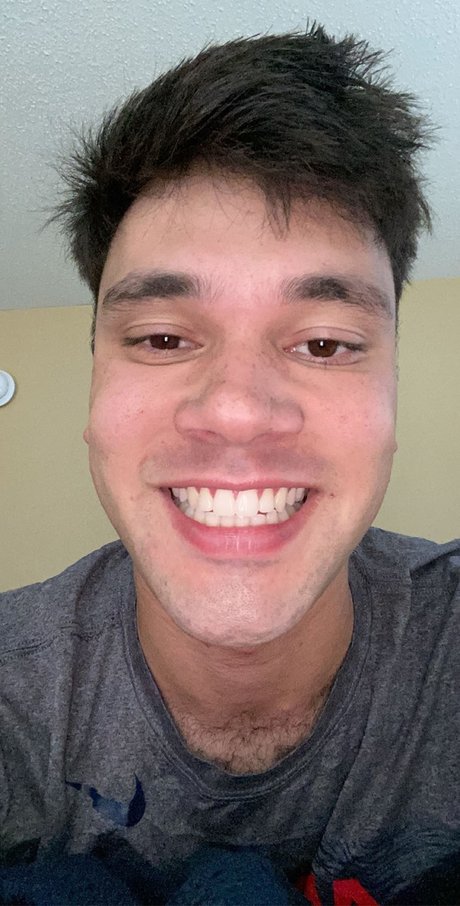 Charlie Kress Nacktbilder geleakt OnlyFans Nacktporno