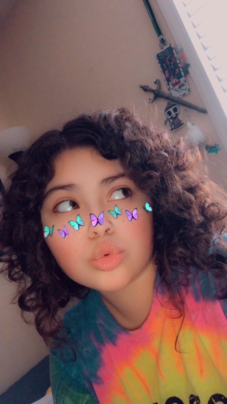 Flores_ XXX OnlyFans