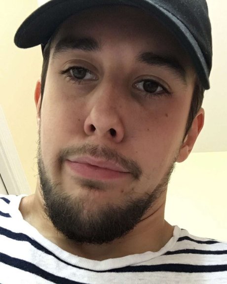 schwanzbewertung onlyfans Kunstporno Content