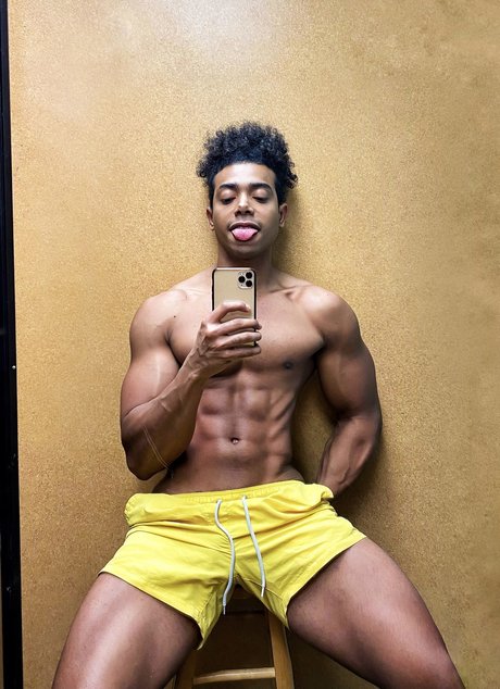 omar galvan Leaked OnlyFans Bilder