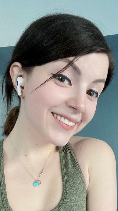 Olyashaa Nacktbilder geleakt OnlyFans