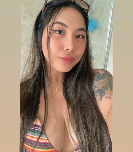 PrettyIrisInc OnlyFans-Pornos