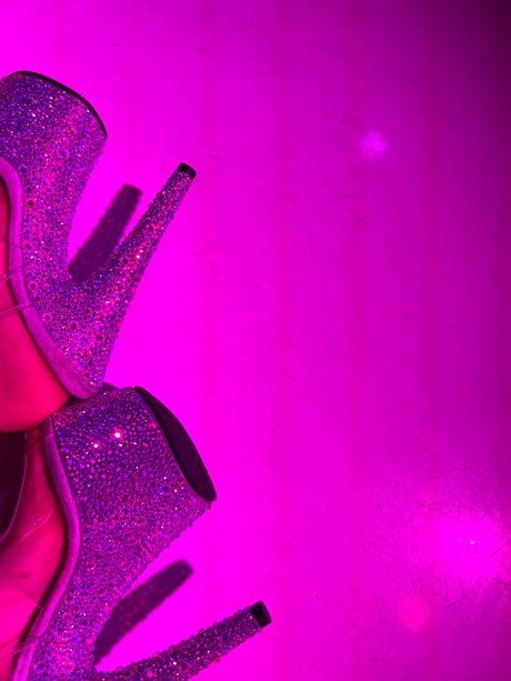 Nina Green NSFW OnlyFans