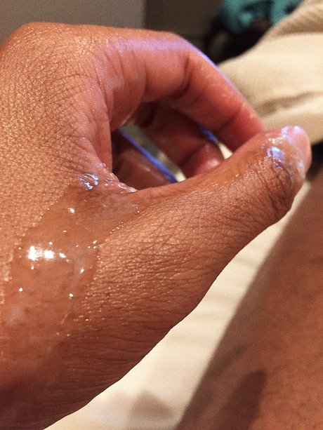 G O L D E N_ NurlyFans-Pornoleaks