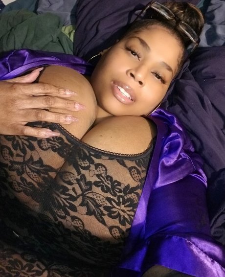 Plus Size Perfection Nackt auf OnlyFans