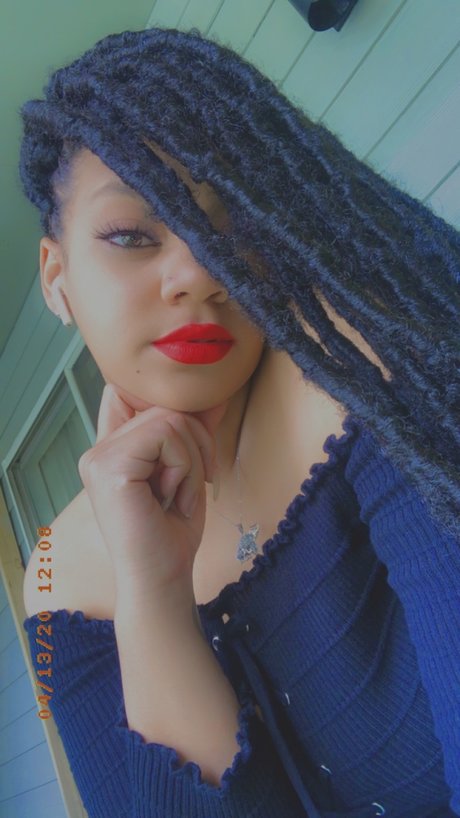 Elaine Nedd Nacktbilder geleakt