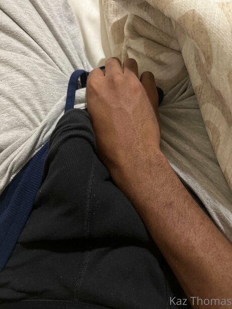 Kaz Thomas OnlyFans Inhalte