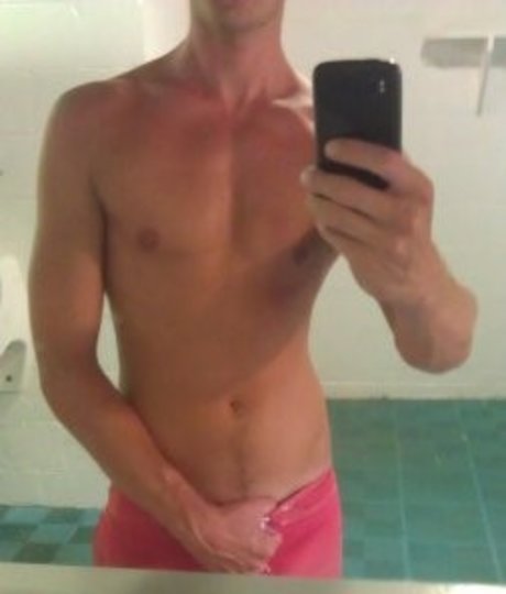 Petr Vert Nackt auf OnlyFans Leaks