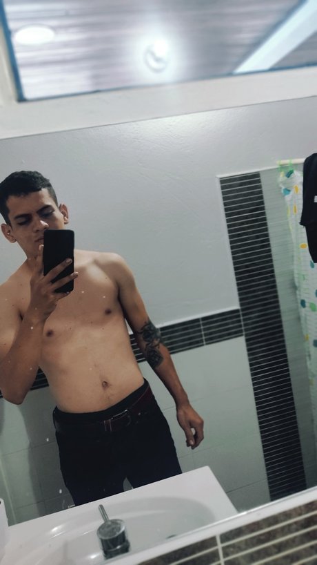 Luis Puentes OnlyFans XXX