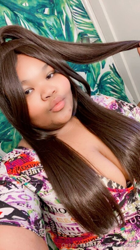 Fluffy Melons OnlyFans Bilder nackt