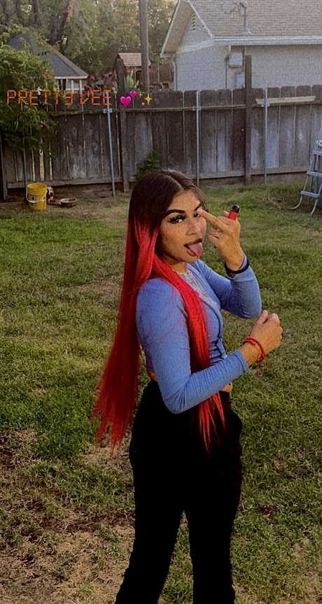 PrettyVeee Auf OnlyFans