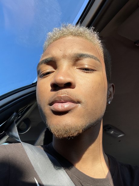 RJ Santana Nacktbilder OnlyFans Leak