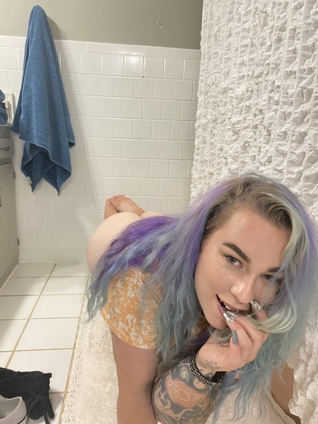 Dani Brite OnlyFans nackte Brüste