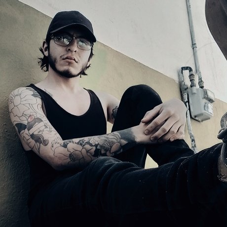 Richard winhell OnlyFans schlank