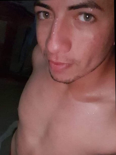 Reygatitooficial01 Leak von OnlyFans Pornografie