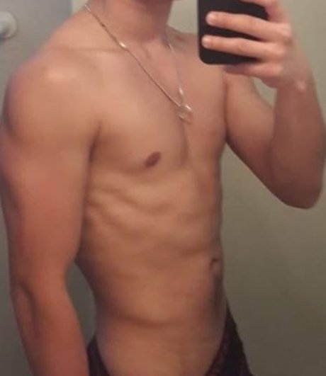 Ray Brown OnlyFans Nacktbilder geleakt