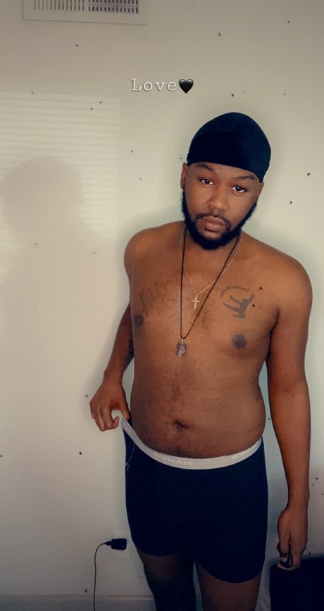 raw freak Nacktbilder OnlyFans