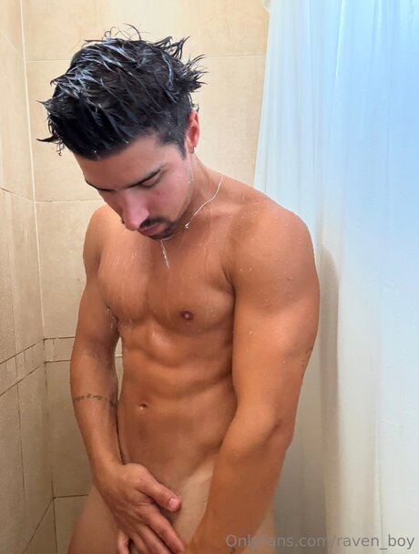 _R VEN_ Nackt auf OnlyFans