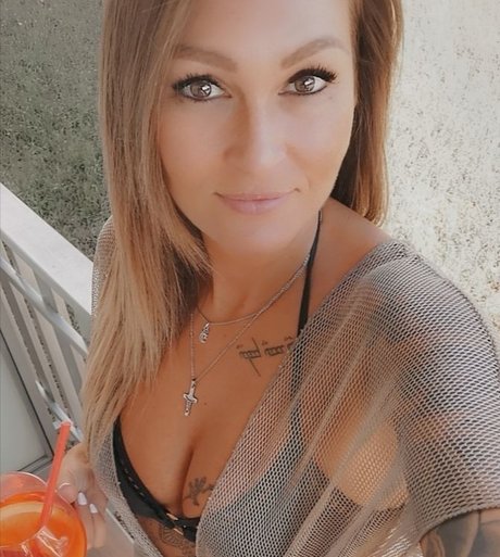 RaissaEffe Leak von OnlyFans