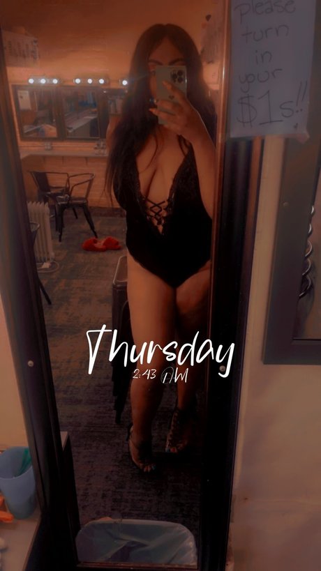 Rain Miller Nackt auf OnlyFans