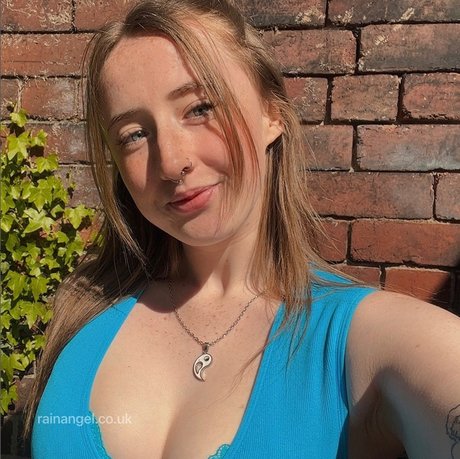 Rain Angel FREE Kostenloses OnlyFans