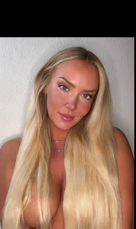 Mariah May OnlyFans Nacktbilder