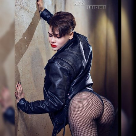 Taarna Gratis OnlyFans