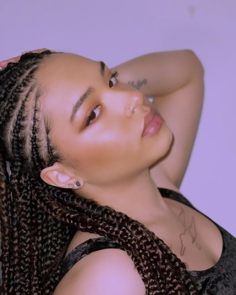 Jade Larae Heiße OnlyFans Inhalte