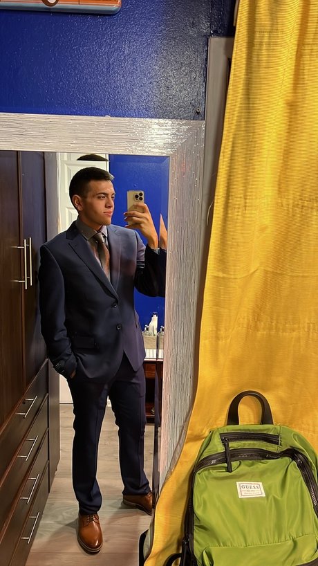 Marcelo Leandro Oben ohne OnlyFans