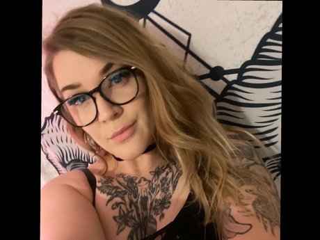 Mara Morte Nacktbilder von OnlyFans