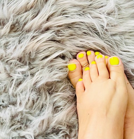 Maple Handel Oben ohne OnlyFans