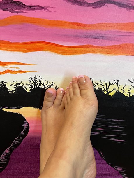 Maple Handel OnlyFans-Komplettinhalte