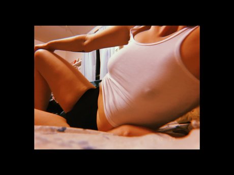 manicpixiegypsy OnlyFans Bilder nackt