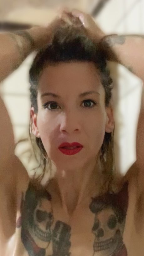 Americantina Leak von OnlyFans Pornografie