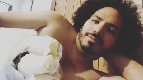 Romantic Romeo Sextape OnlyFans Nacktbilder