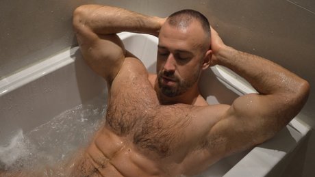 Robert Smiley OnlyFans schlank