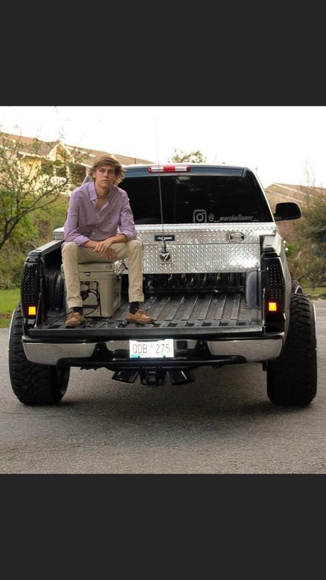 Marshall Evans OnlyFans Porn