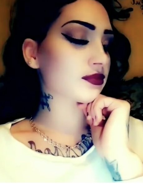 AshleyHoney OnlyFans Arsch Leak