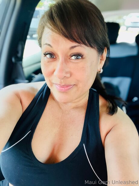 _Maui Gem UNLEASHED_ OnlyFans öffentliche Fotos OnlyFans