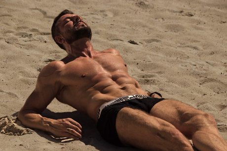 Master Wolf OnlyFans-Fotos