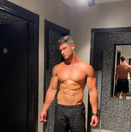 Master Apex OnlyFans Nackt