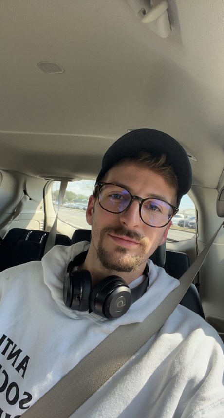 Mason Hang OnlyFans nackt