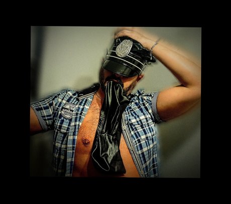 Masked Daddy_ OnlyFans