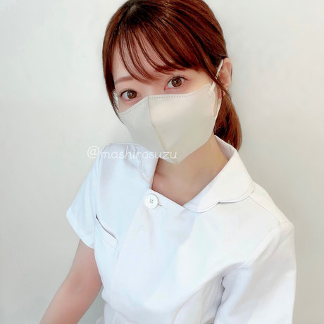 SUZU Nacktbilder-Leaks von OnlyFans