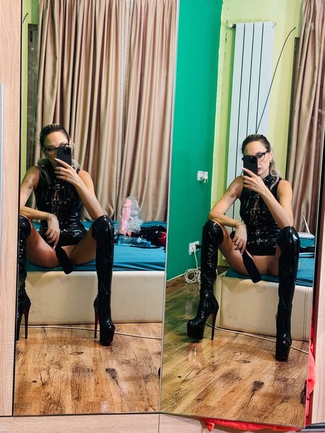 Black widow Auf OnlyFans